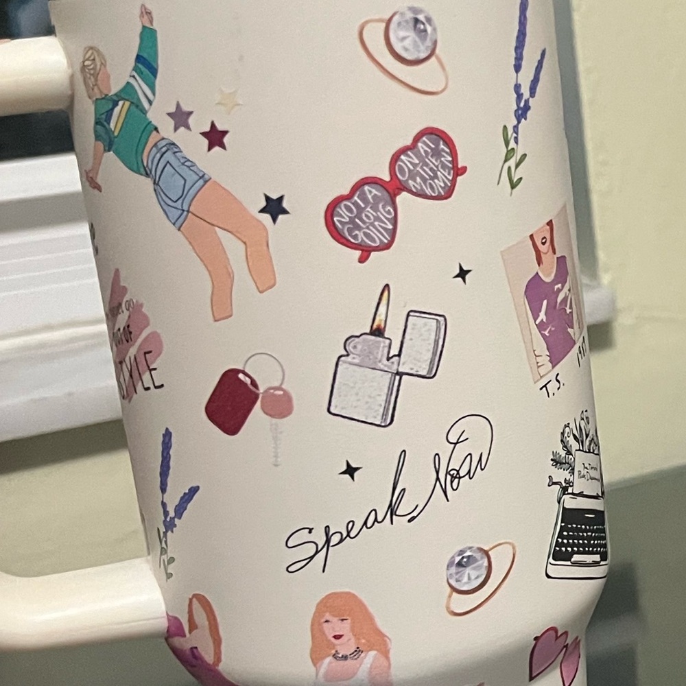 Swiftie Tumbler Taylor Swift 13 Water Bottle 1989 evermore folklore folklore - Picture 6 of 6